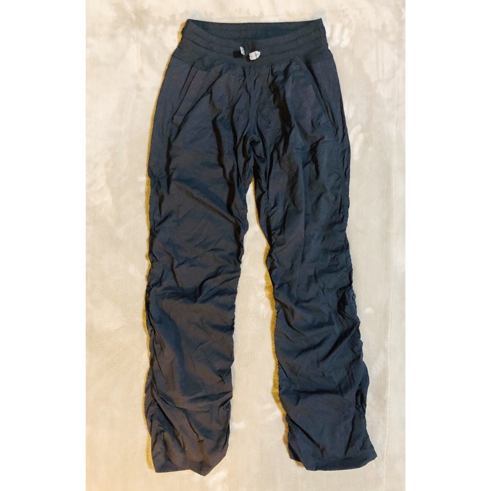 Ivivva Live to Move Pants